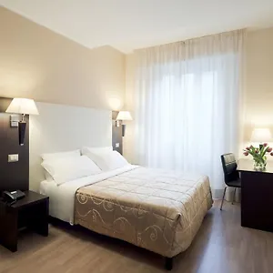 Hotel Aurora, Pavía